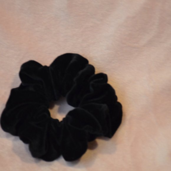 Black Velvet Scrunchie - Picture 4 of 5